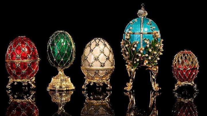 Casa de bijuterii Faberge a creat un ou de dragon pentru aniversarea a 10 ani de la lansarea serialului Urzeala Tronurilor