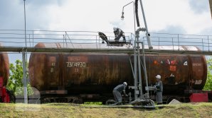 România urmează să aprobe o donaţie de 4 000 de tone de motorină pentru Republica Moldova