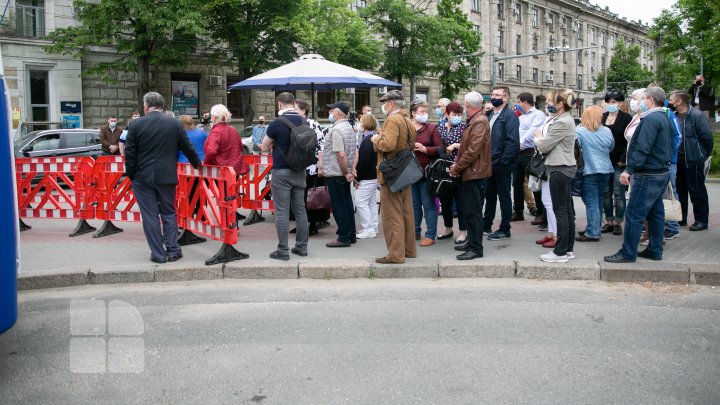 Cum vor activa punctele mobile de vaccinare anti-COVID. Vezi lista adreselor (FOTO)