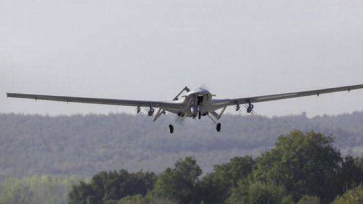 Polonia va deveni prima ţară NATO care va cumpăra drone produse în Turcia