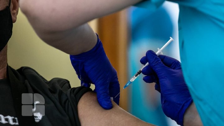 Şefa executivului UE, APEL către europeni să se vaccineze împotriva COVID-19