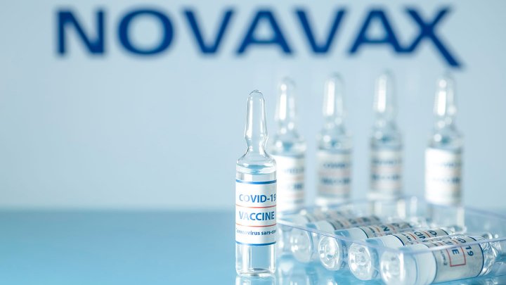 Novavax efectuat testarea unui vaccin împotriva gripei şi a coronavirusului