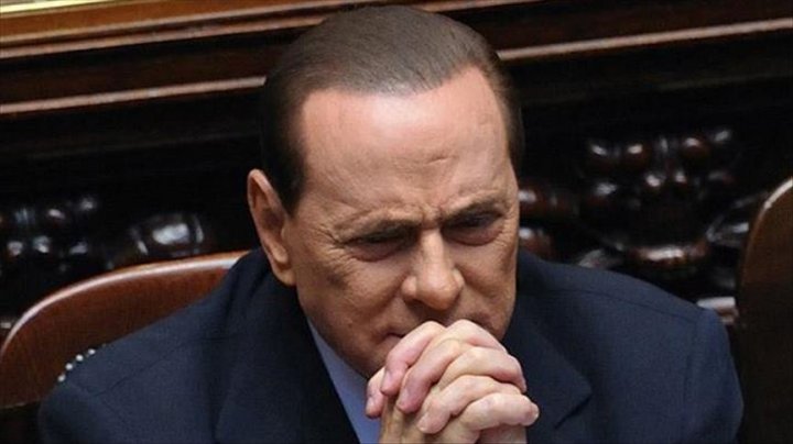 Berlusconi, internat din nou în spital. Nu şi-a revenit complet nici la opt luni după ce a fost diagnosticat cu COVID-19