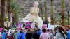 O statuie uriașă a lui Marilyn Monroe a declanșat proteste (VIDEO)