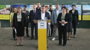 PAS promite că va repara 3 mii de kilometri de drumuri locale și alte 2 800 naţionale