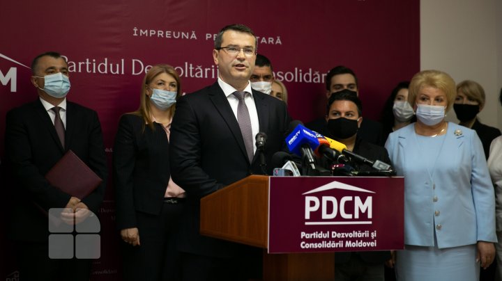 Partidul fostului premier Ion Chicu s-a lansat oficial în campania electorală (FOTO)