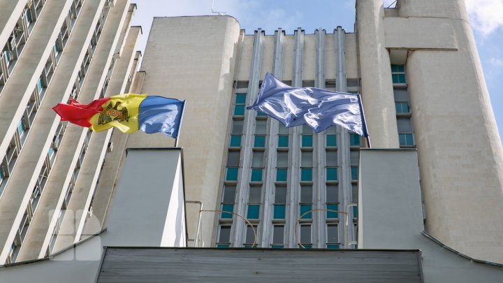 Protest în faţa Ministerului Agriculturii. Platforma DA, nemulţumită de politica ineficientă a instituţiei faţă de fermieri şi antreprenorii de la sate (FOTO)