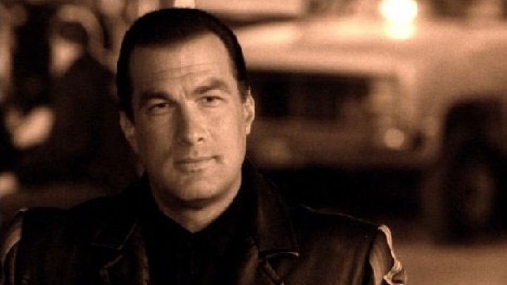 Steven Seagal s-a alăturat unui partid rusesc pro-Putin și a pregătit deja primul său proiect de lege