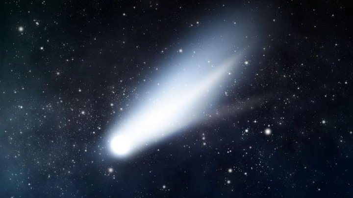 Doi astronomii spun că au găsit cea mai mare cometă observată vreodată