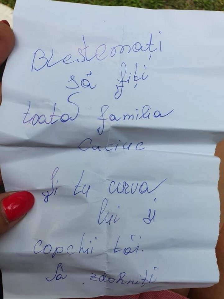 Mașina liderului PSRM din Căușeni, Oleg Cuciuc, a fost vandalizată. Făptaşii au lăsat un bilet în care îi ameninţă familia