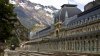 O gară abandonată din munții Pirinei va fi renovată ca hotel de cinci stele. Gara Canfranc este cunoscută ca „Titanicul munților” (VIDEO)