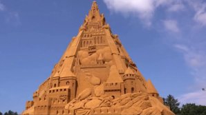 Are peste 21 de metri. Unde se află cel mai înalt castel de nisip din lume