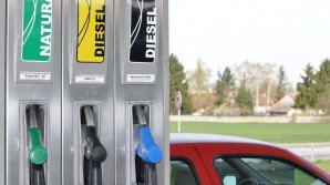 Viitorul aparține mașinilor electrice. Până când vor mai putea fi produse cele pe diesel și pe benzină. 