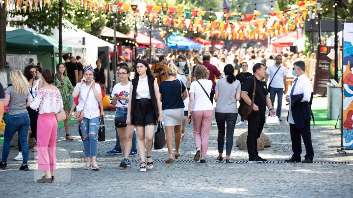 Festival gastronomic pe strada pietonală din Capitală (FOTOREPORT)