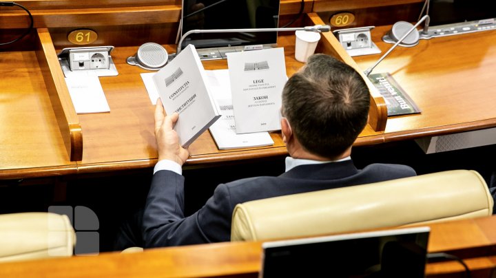 Retrospectiva primei şedinţe a Parlamentului. Opoziţia a protestat şi care a fost REPLICA PAS (FOTOREPORT)