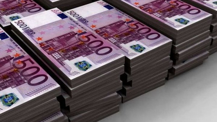 Un bărbat a devenit milionar din cauza unei erori bancare. În final, a ajuns în închisoare