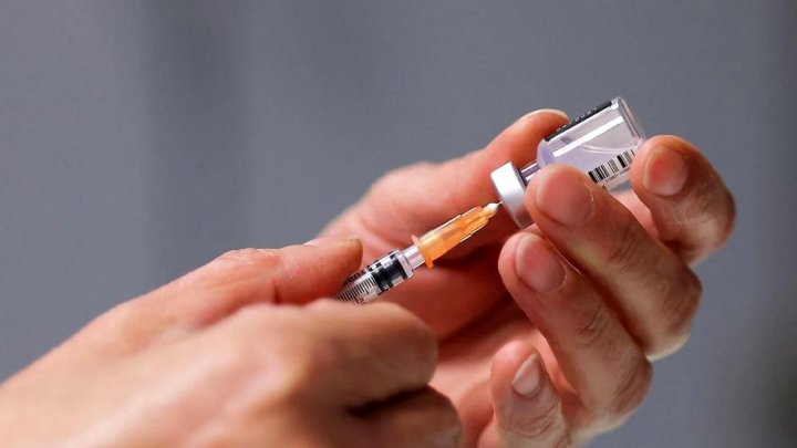 UE a încheiat un acord cu Novavax pentru achiziția a 200 de milioane de doze de vaccin împotriva COVID