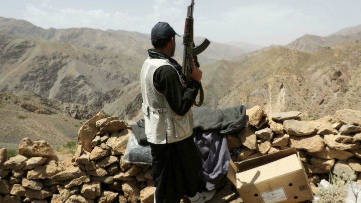 Afganistan: Talibanii au preluat controlul asupra unei a doua capitale provinciale