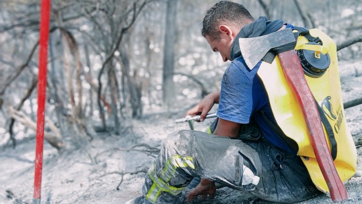 Mărturii din infernul incendiilor din Grecia: "Aici e ca la război". Ce spun salvatorii moldoveni (VIDEO)