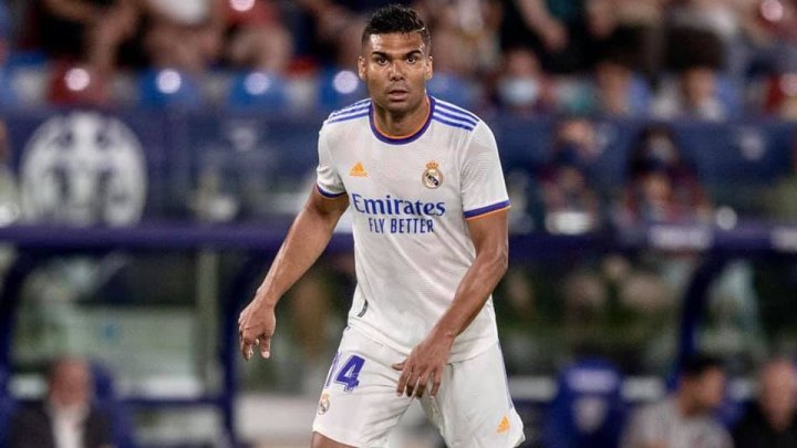 Brazilianul Casemiro şi-a prelungit contractul cu vicecampioana Spaniei