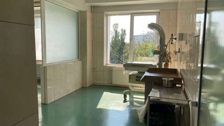 Blocul chirurgical al Spitalului Clinic Municipal „Gheorghe Paladi” va fi reparat capital. Vezi cum arată acum (FOTO)