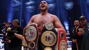 Boxerul Tyson Fury speră să-l înfrunte pe Anthony Joshua pentru unificarea centurilor la categoria grea