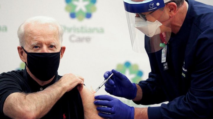 Preşedintele Joe Biden va primi luni a treia doză de vaccin împotriva COVID-19