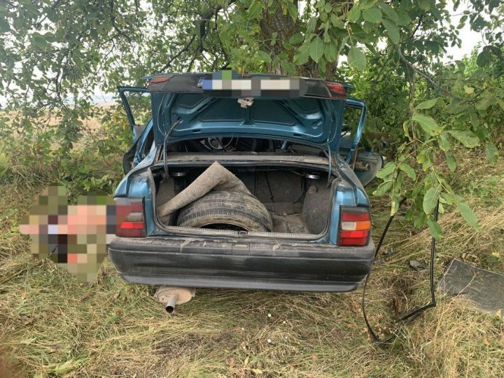 Accident MORTAL în apropierea satului Ferapontievca. În urma impactului, șoferul a decedat pe loc (FOTO)