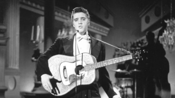 Costumele de scenă purtate de Elvis Presley vândute la licitație cu sume record. Vezi cât costă (FOTO)