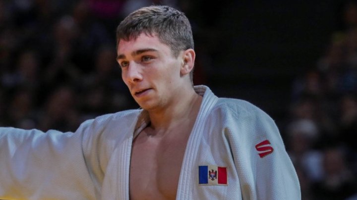 Judocanul moldovean Denis Vieru a câştigat medalia de argint la Grand Prix-ul de la Baku