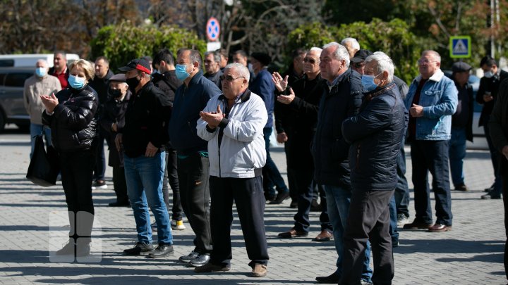 Protest la Comrat în susținerea procurorului general suspendat Alexandr Stoianoglo (FOTO)