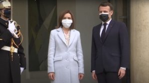 Maia Sandu a plecat la Paris și va participa la Forumul Păcii. Va avea o întrevedere cu președintele Franței, Emmanuel Macron