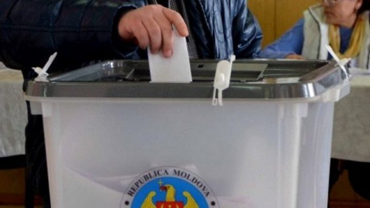 CEC: A început recepționarea solicitărilor de votare cu urna de vot mobilă pentru alegerile din 21 noiembrie