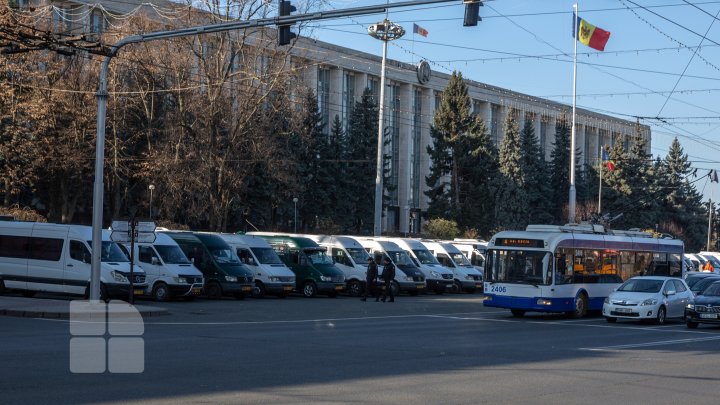 Zeci de transportatori au ieşit la protest în Capitală (FOTO/VIDEO)