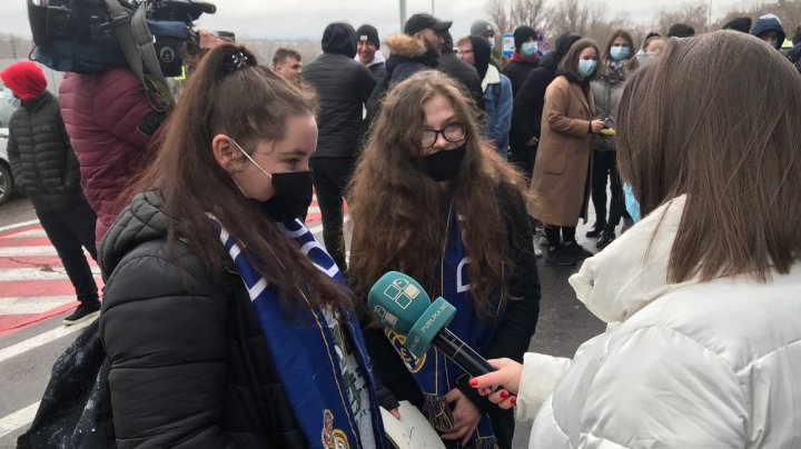 Jucătorii și antrenorii echipei Real Madrid au aterizat pe Aeroportul Internațional Chişinău (FOTO)