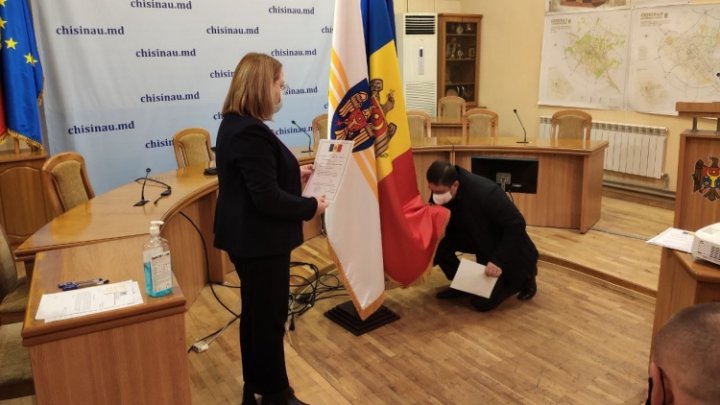 21 de cetăţeni străini au depus jurământul pentru obținerea cetățeniei Republicii Moldova