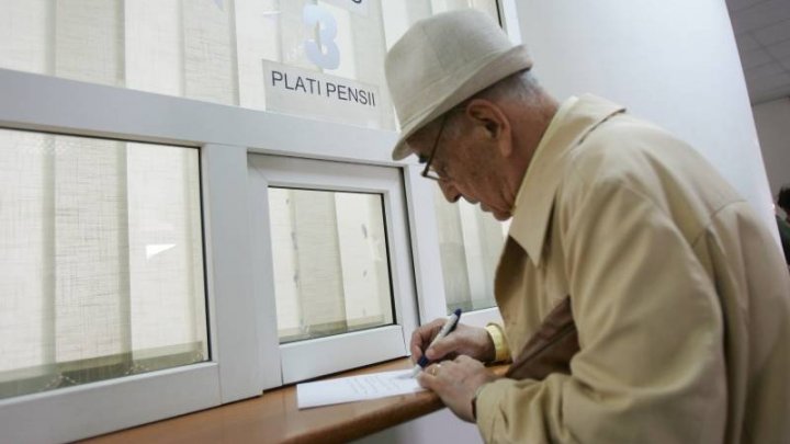 Persoanele care au primit refuz de reexaminare a pensiei pot depune o cerere repetată