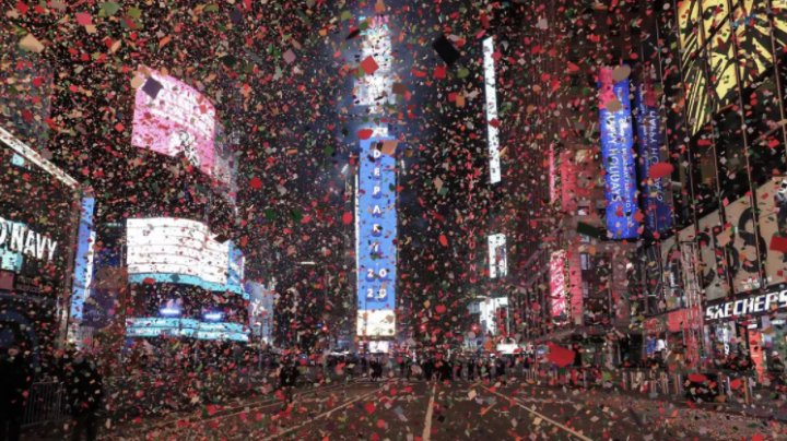 Al doilea Revelion în pandemie, în Times Square din New York. Vezi cine poate participa