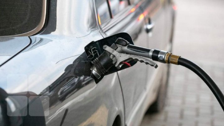 Carburanţii continuă să se ieftinească. Preţul benzinei a scăzut cu 31 de bani în ultima săptămână