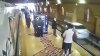 Oamenii, ŞOCAŢI. Un şofer din Istanbul a ajuns cu maşina la metrou, după ce a virat greşit într-o intersecţie (VIDEO)