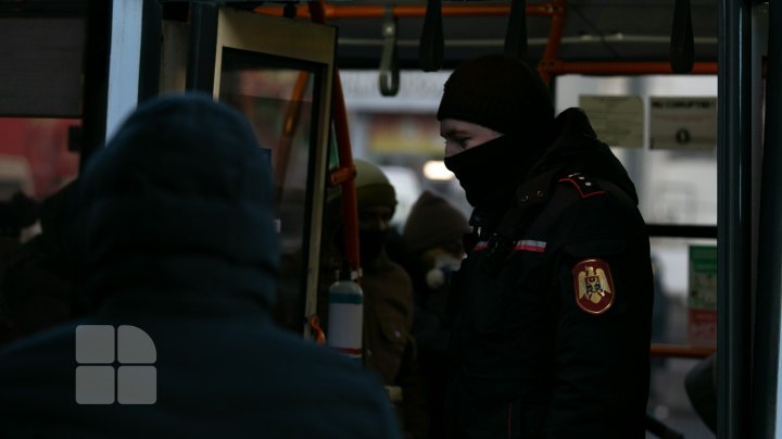 RAZII în transportul public. Moldovenii continuă să ignore regulile epidemiologice (FOTO)