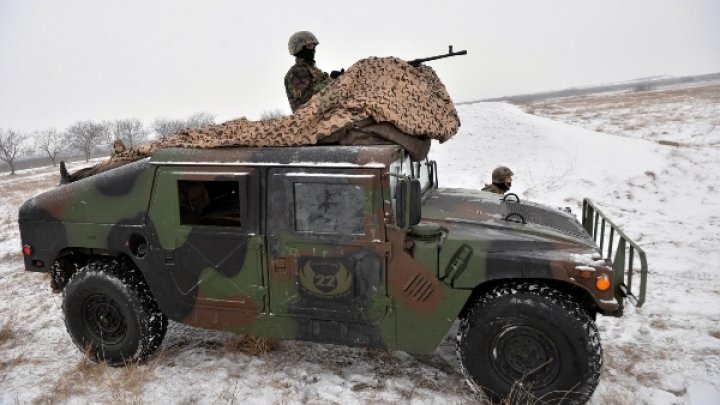 Militarii moldoveni au efectuat trageri din aruncătoare de bombe și armamentul de infanterie din dotare (VIDEO)