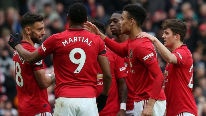 Manchester United încearcă să se revanșeze în Cupa Angliei. "Diavolii roșii" s-au calificat în turul patru al competiției