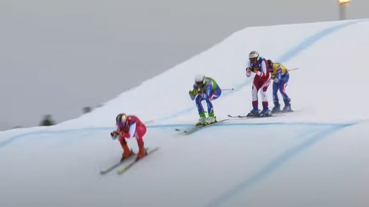 Viteză mare şi adrenalină la maxim. Cei mai rapizi schiori din lume au concurat în etapa Cupei Mondiale de schi cross