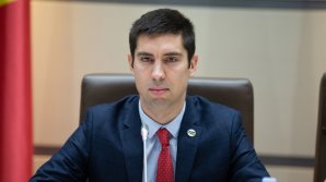 Mihai Popşoi susţine proiectul de lege care permite incinerarea cauciucurilor uzate: „Prin arderea anvelopelor, mediul va fi protejat”