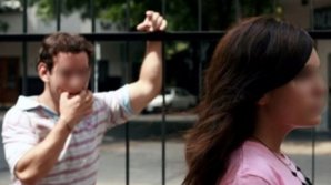 Bărbații din Belgia pot experimenta pe propria piele cum se simt femeile hărțuite sexual. Proiectul a fost creat de un cuplu de artiști