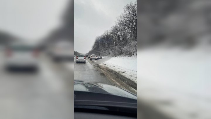 Accident GRAV la Strășeni: O femeie a decedat, iar alta a ajuns la spital (FOTO)