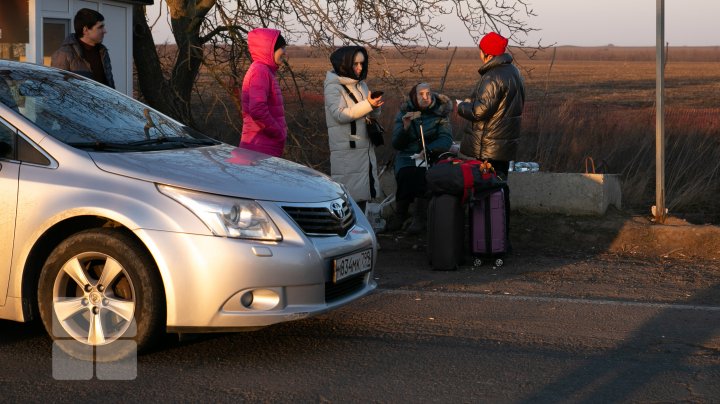 Vama Palanca, teritoriu al durerii şi disperării. Mii de ucraineni, nevoiţi să fugă de război (FOTO)