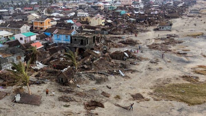 Madagascar: Bilanţul deceselor în urma ciclonului Batsirai a ajuns la 80