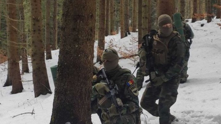 Militarii moldoveni și colegii lor din România participă la exerciții comune. Unde se desfășoară JCET- 2022 (FOTO) 